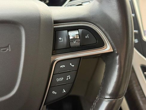 Used 2020 Lincoln Nautilus Reserve image 16