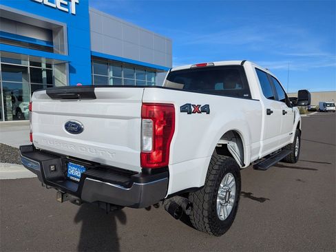 Used 2019 Ford F250 XL w/ STX Appearance Package image 33