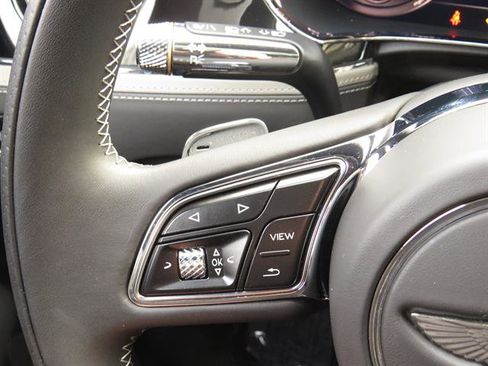 Used 2023 Bentley Flying Spur W12 image 18