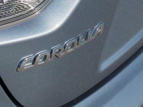 Used 2024 Toyota Corolla LE image 30