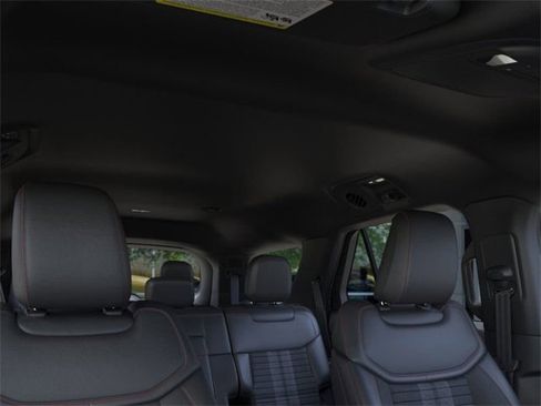 New 2026 Ford Explorer ST-Line w/ ST-Line Street Pack image 22