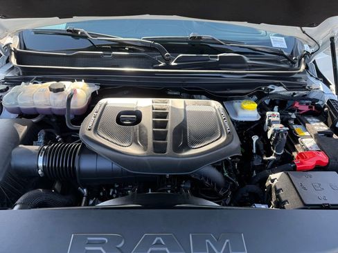 Certified 2025 RAM 1500 Limited image 43