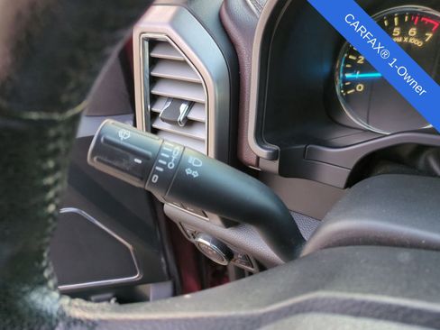 Used 2015 Ford F150 Platinum w/ Equipment Group 701A Luxury image 31