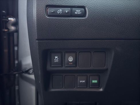 Certified 2021 Nissan Rogue Sport S image 22