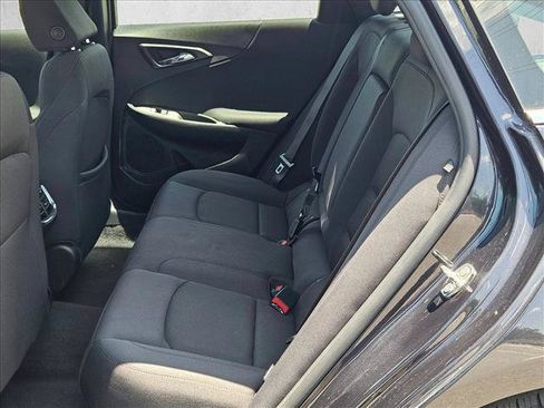 Used 2023 Chevrolet Malibu LT FWD image 18