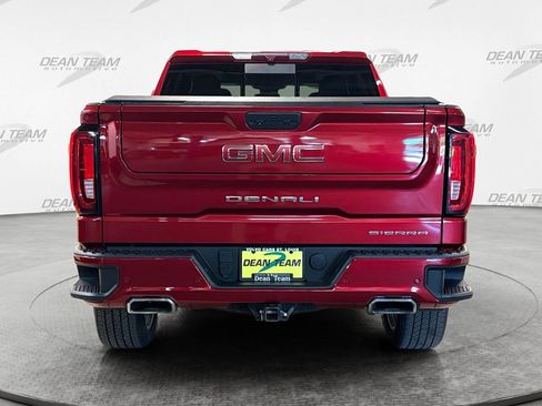 Used 2022 GMC Sierra 1500 Denali w/ Denali Carbonpro Edition AWD/4WD image 8
