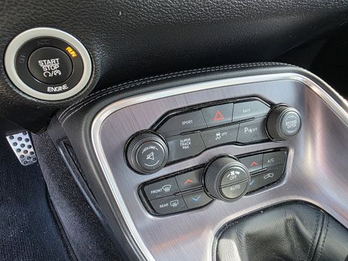 Used 2016 Dodge Challenger R/T w/ Sound Group image 9