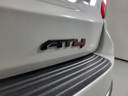 Used 2023 GMC Yukon AT4 w/ AT4 Premium Plus Package image 5