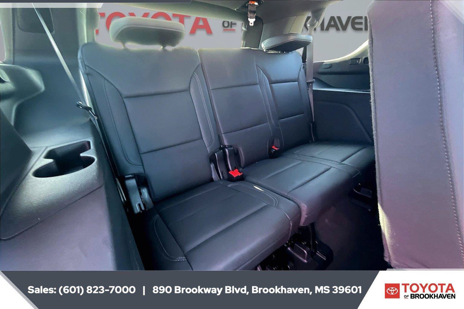 Used 2024 Chevrolet Tahoe Z71 w/ Off-Road Capability Package AWD/4WD image 21