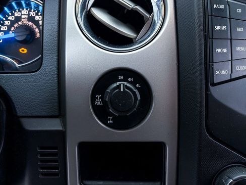 Used 2014 Ford F150 XLT w/ XLT Chrome Package image 15