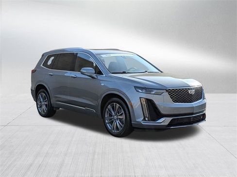 Certified 2024 Cadillac XT6 Premium Luxury w/ LPO, Floor Liner Package image 3