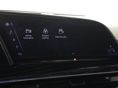 Used 2023 Cadillac Escalade ESV V AWD/4WD image 31