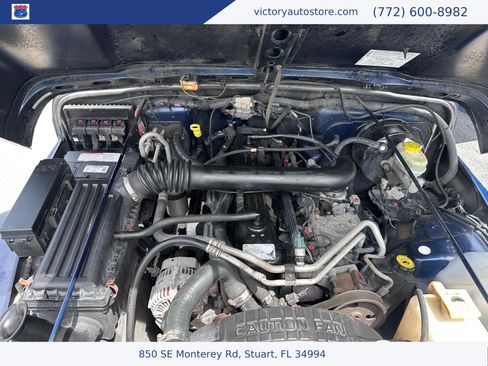 Used 2005 Jeep Wrangler X AWD/4WD image 31