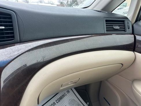 Used 2011 Nissan Quest SL w/ Bose Pkg image 32