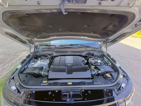 Used 2020 Land Rover Range Rover HSE image 66