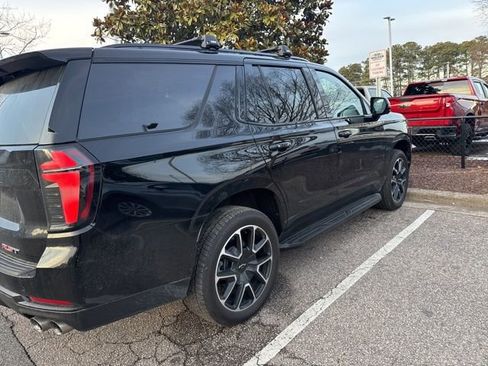 Used 2025 Chevrolet Tahoe RST w/ RST Capability Package image 3