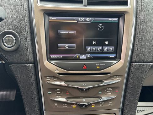 Used 2014 Lincoln MKX AWD w/ Equipment Group 102A image 33