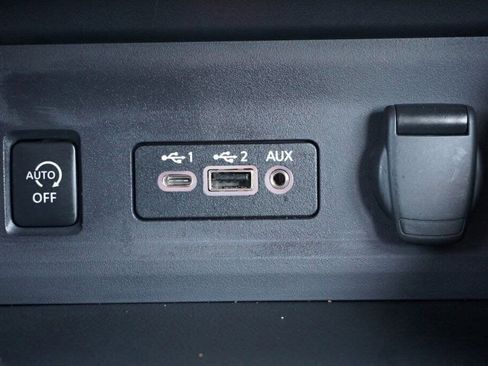 Certified 2024 Nissan Sentra SR image 19