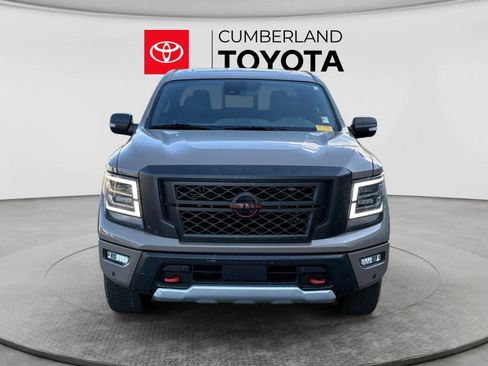 Used 2024 Nissan Titan PRO-4X w/ Pro-4x Convenience Package AWD/4WD image 8