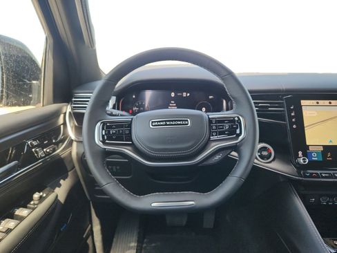 New 2026 Jeep Grand Wagoneer Summit AWD/4WD image 12