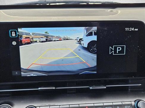 Used 2024 Hyundai Kona SEL image 12