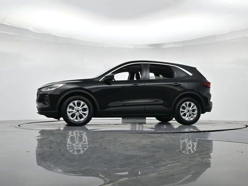 Certified 2024 Ford Escape Active FWD image 38