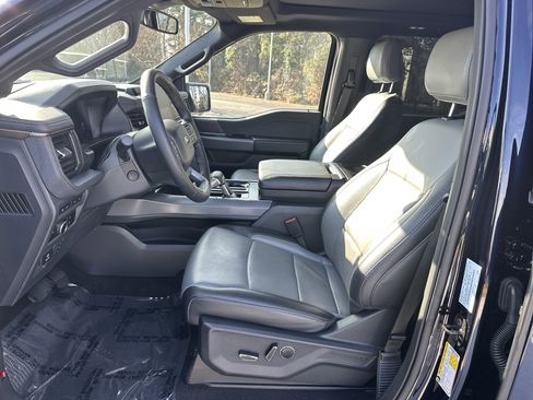 Used 2024 Ford F150 Lightning Lariat image 16