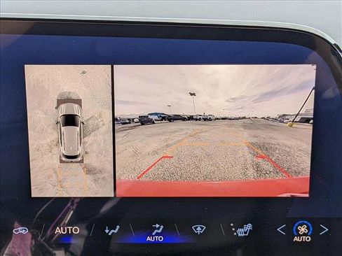 New 2025 Chevrolet Equinox EV RS image 11