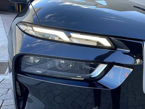 Used 2024 BMW X7 xDrive40i image 53