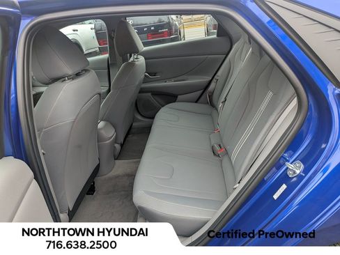 Certified 2023 Hyundai Elantra SEL w/ Convenience Package image 33
