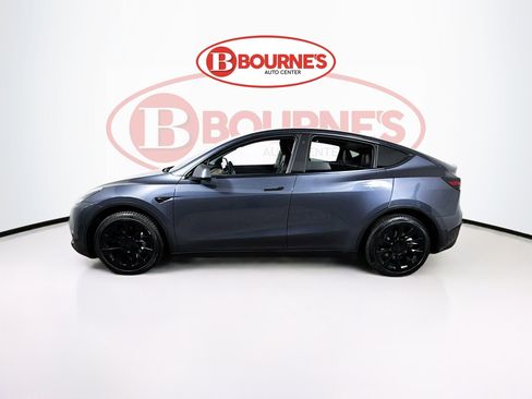 Used 2021 Tesla Model Y Long Range image 6
