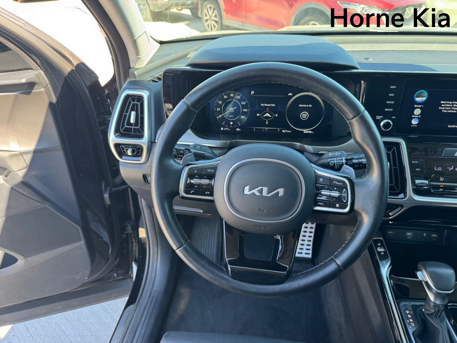 Certified 2023 Kia Sorento SX AWD/4WD image 16