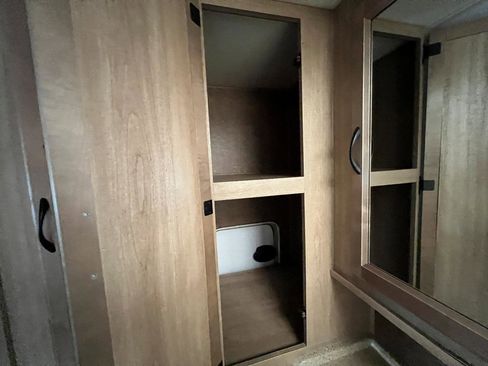 Used 2015 Mercedes-Benz Sprinter 3500 image 35