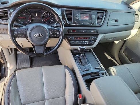 Used 2015 Kia Sedona EX w/ EX Premium Package image 10