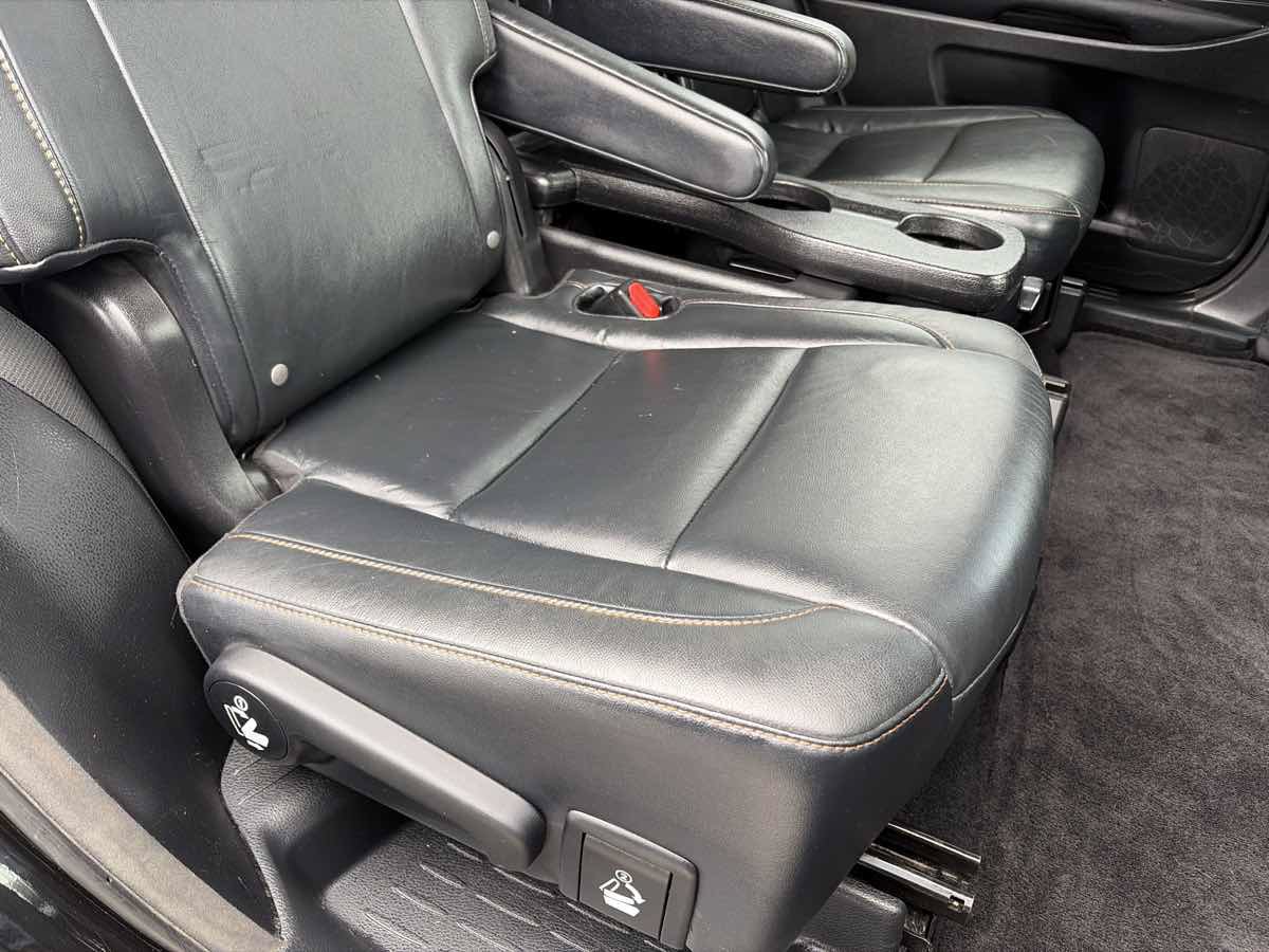Used 2014 Toyota Highlander XLE FWD image 26