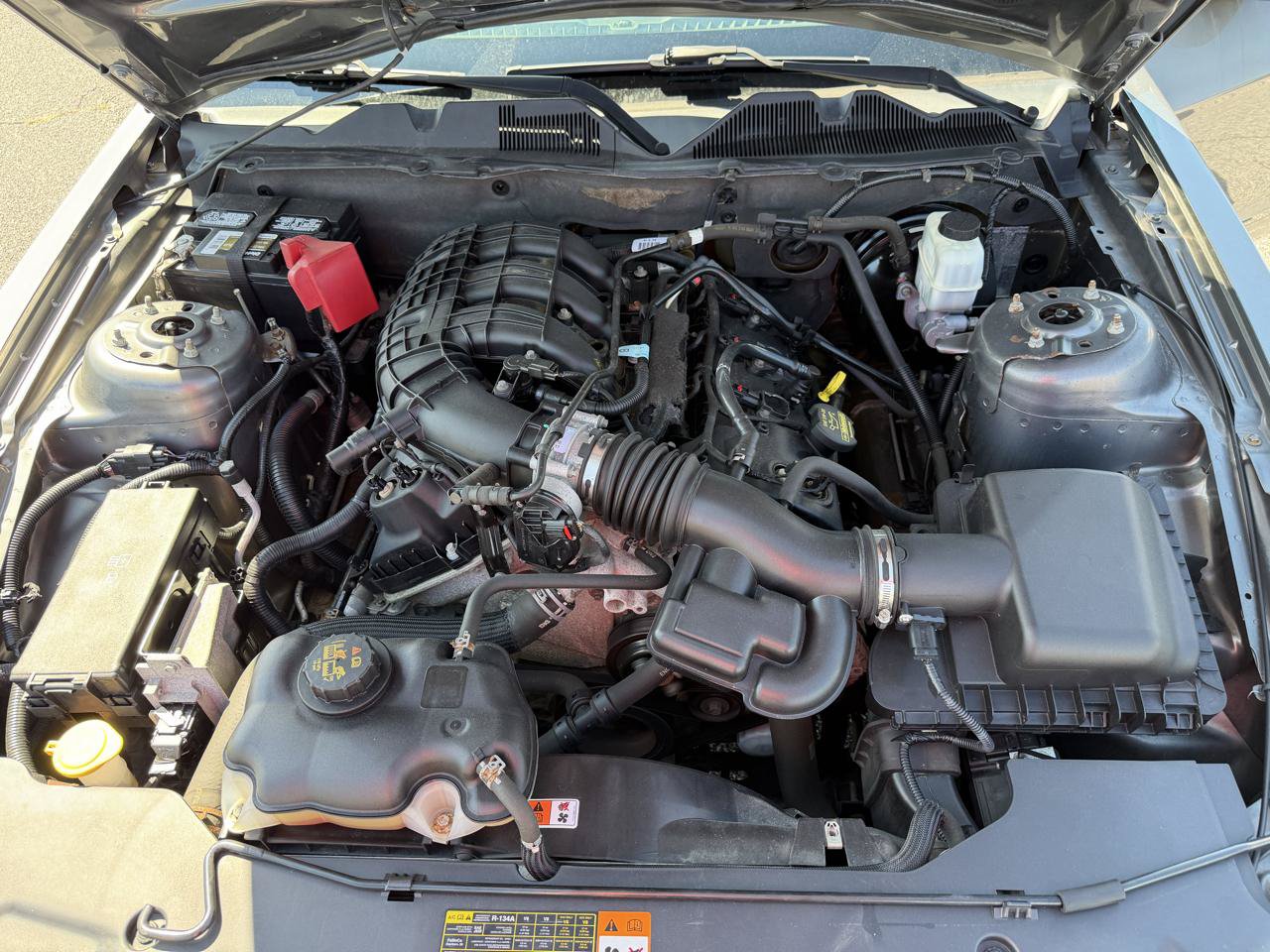 Used 2011 Ford Mustang Premium w/ 202A Rapid Spec Order Code RWD image 16