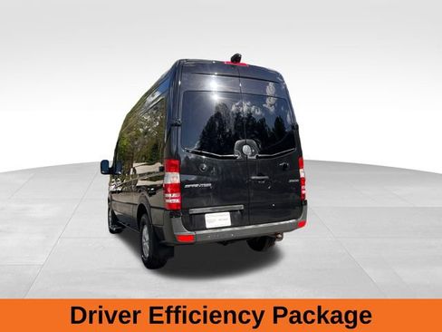 Used 2018 Mercedes-Benz Sprinter 2500 image 3