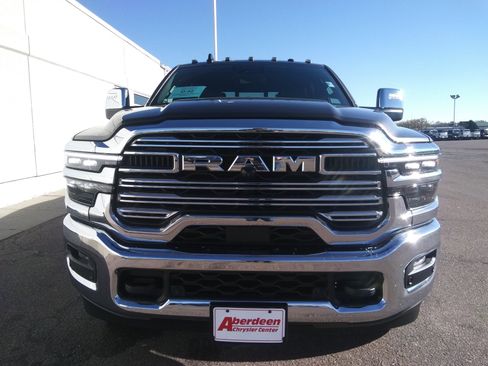 New 2026 RAM 3500 Laramie w/ Towing Technology Group image 4