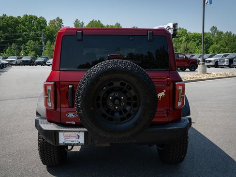 New 2026 Ford Bronco Badlands w/ Sasquatch Package AWD/4WD image 18