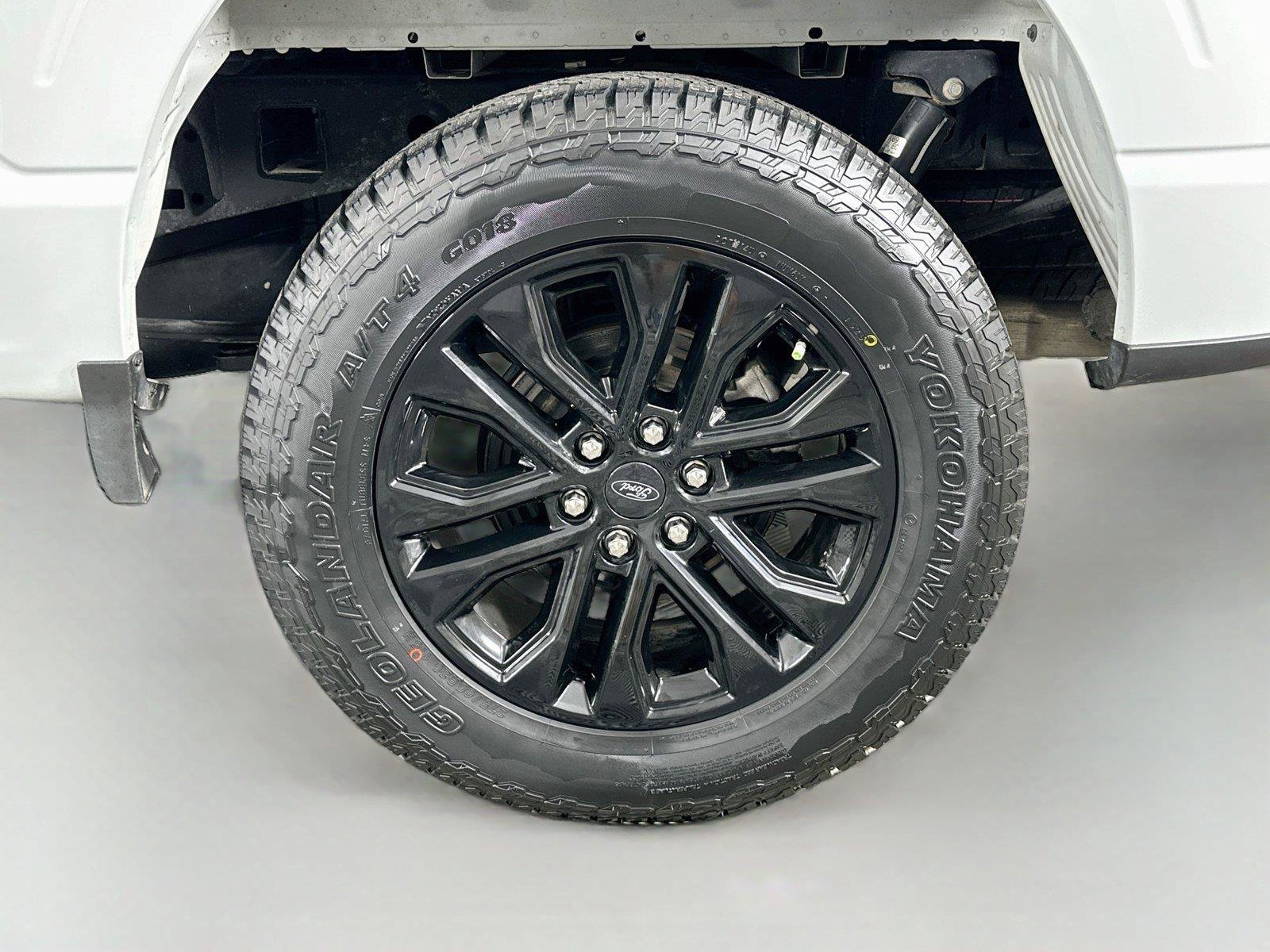Used 2024 Ford F150 Lariat AWD/4WD image 31