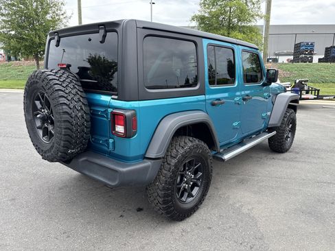 Used 2020 Jeep Wrangler Unlimited Sport S AWD/4WD image 9