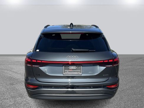 Certified 2025 Audi Q6 e-tron Premium Plus w/ Premium Plus image 5