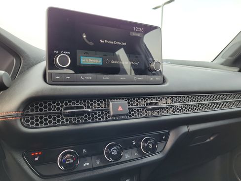 Used 2025 Honda HR-V Sport image 26