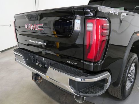 Used 2024 GMC Sierra 2500 SLT AWD/4WD image 36