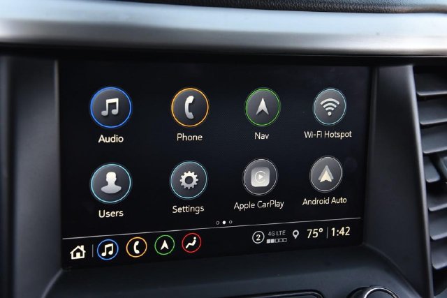 Used 2023 GMC Acadia SLT FWD image 15