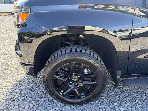 Used 2024 Chevrolet Silverado 1500 Custom Trail Boss AWD/4WD image 18