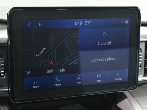 Used 2024 Ford Explorer XLT w/ Equipment Group 202A AWD/4WD image 29