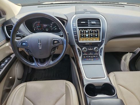 Used 2016 Lincoln MKX Reserve FWD image 13