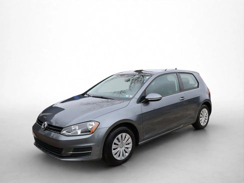 Used 2015 Volkswagen Golf Launch Edition image 1