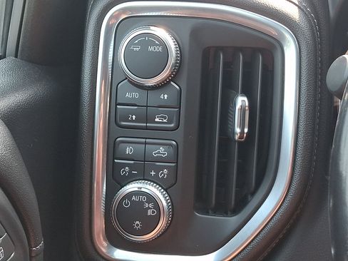 Used 2021 GMC Sierra 1500 Elevation w/ LPO, Elevation Black Package AWD/4WD image 22
